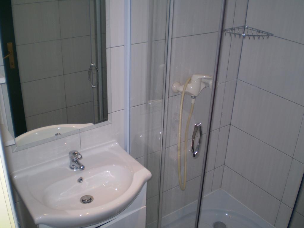 Apartments Ingrid Novigrad Istria Chambre photo