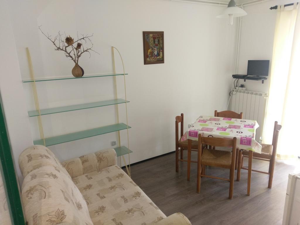 Apartments Ingrid Novigrad Istria Extérieur photo