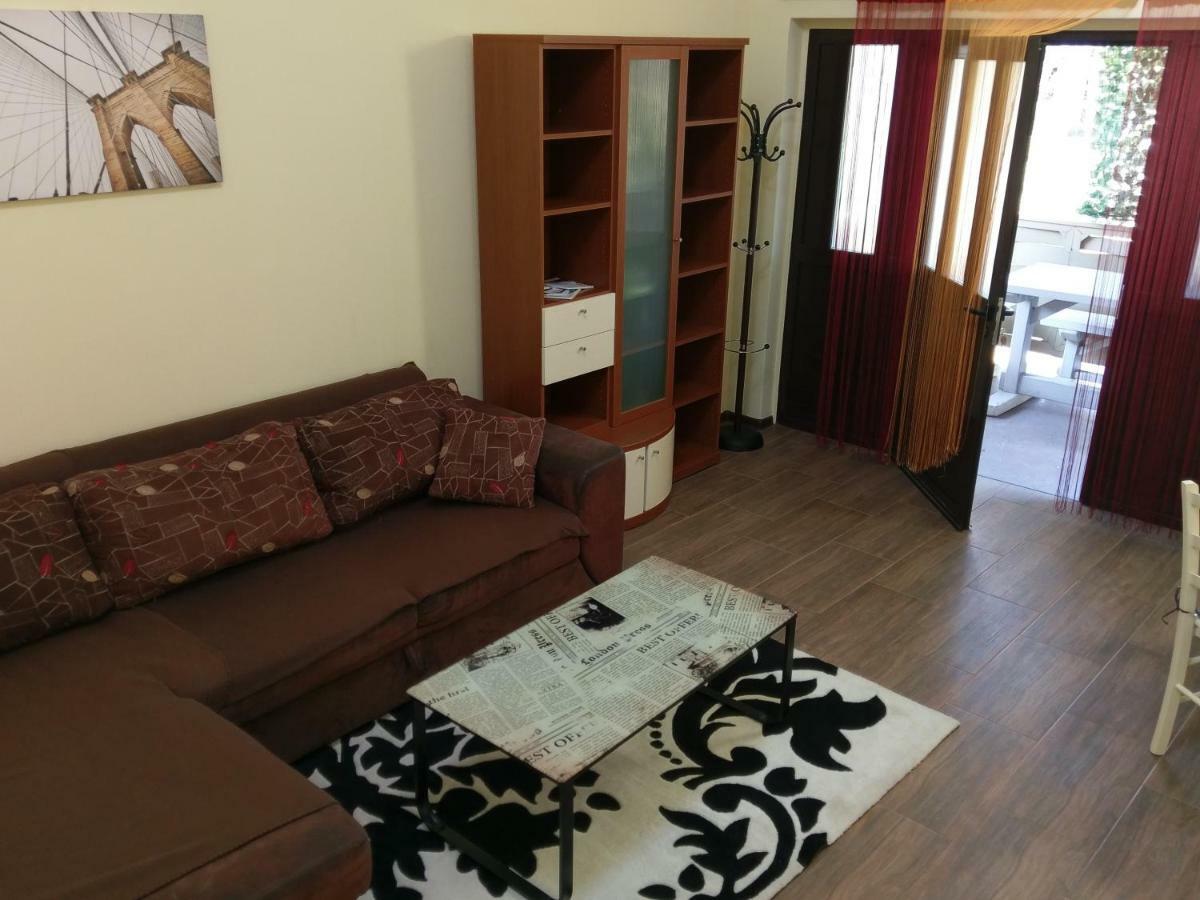 Apartments Ingrid Novigrad Istria Extérieur photo